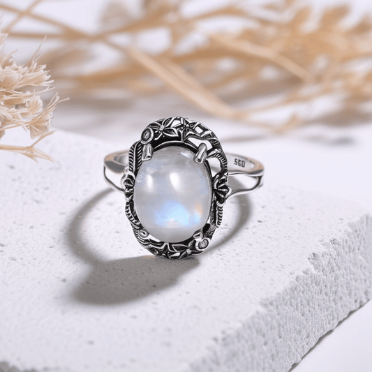 Bague Pierre De Lune Vintage